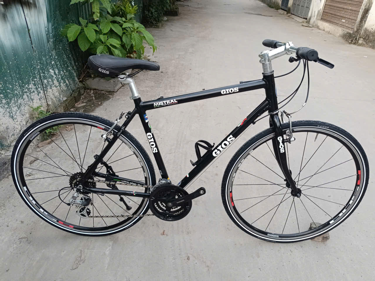 Xe đạp touring GIOS của Ý hàng bãi Nhật (Còn xe)