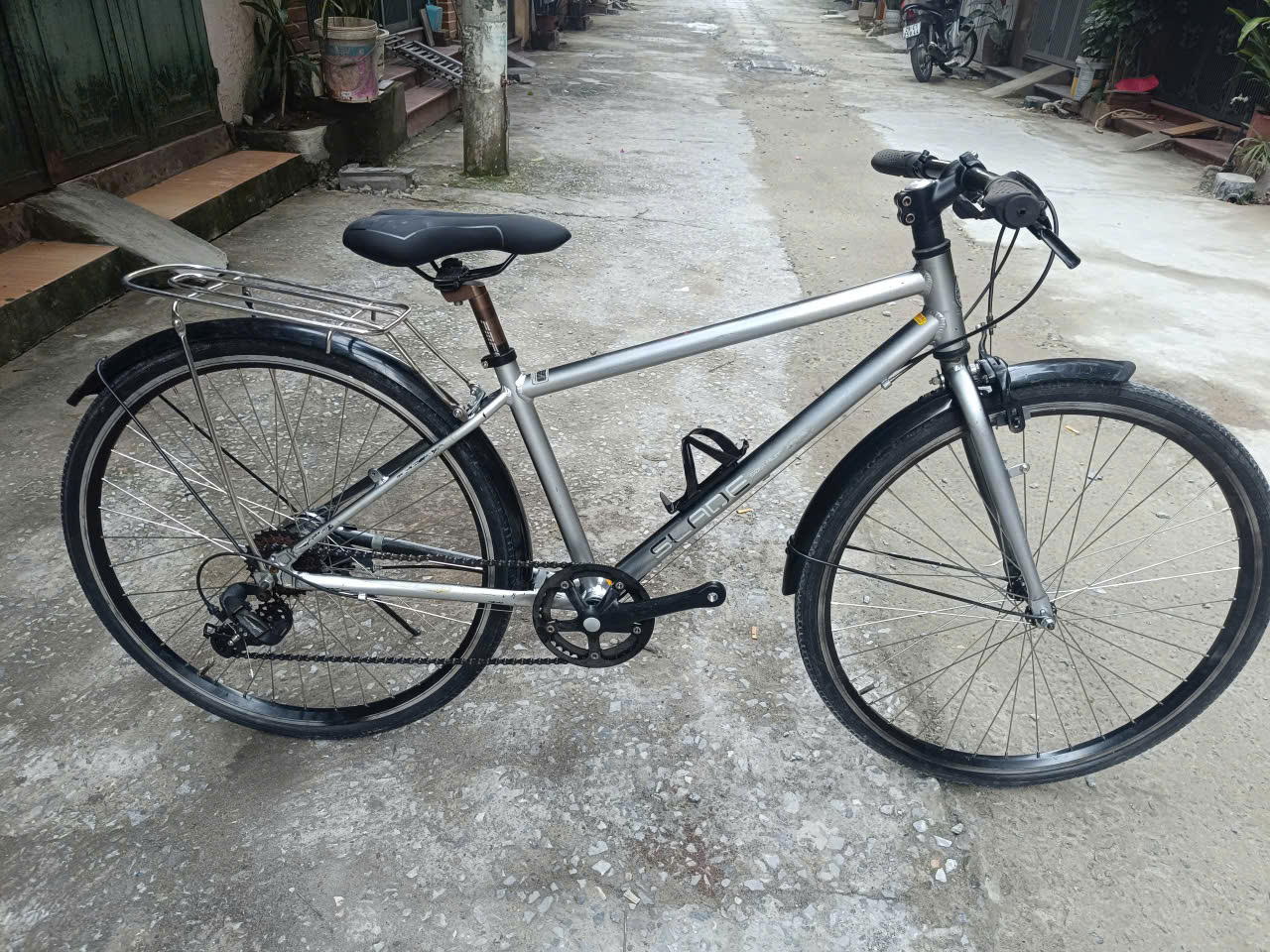 Xe đạp hiệu SLADE nội địa Nhật (Còn xe)